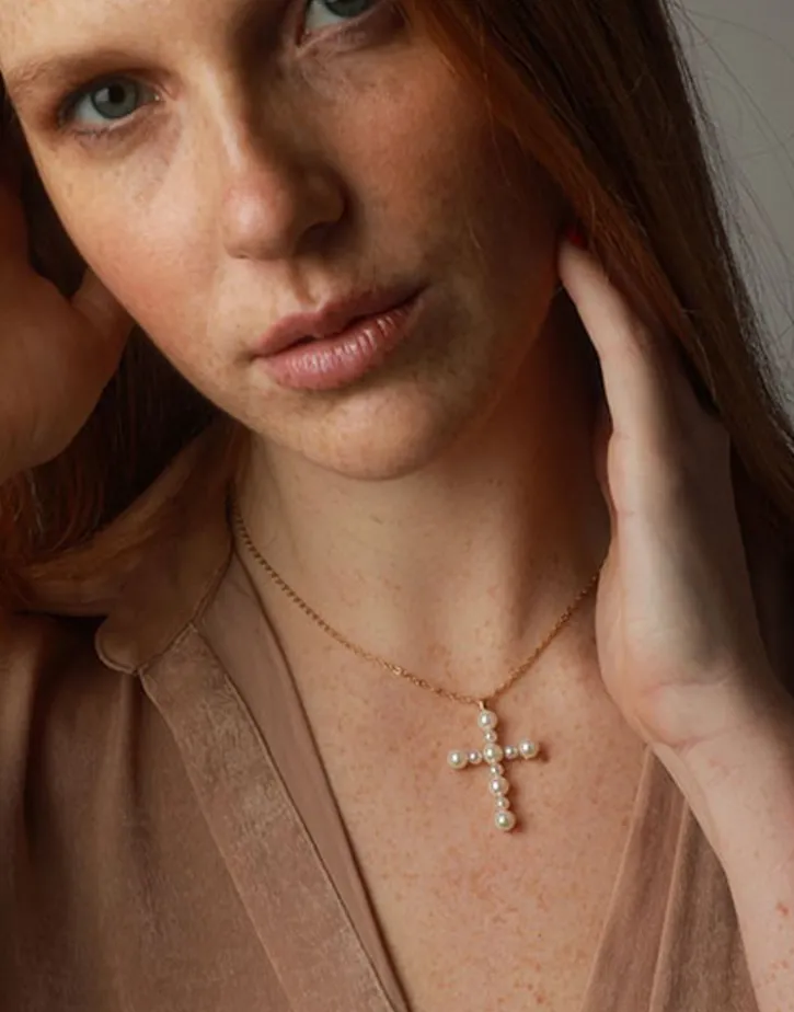 Cheap Majorica Crosses Collection Gold Pendant With White Pearl