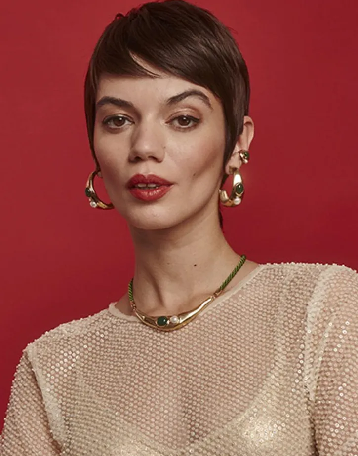 Discount Majorica Gold Feme Big Hoop Earrings With Pearls And Green Agates