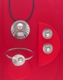 Store Majorica Le Palm White Pearl Steel Necklace With Blue Silk Cord