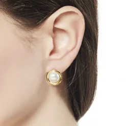 Best Sale Majorica Margot Gold-Plated Earrings With An Embedded Round Pearl
