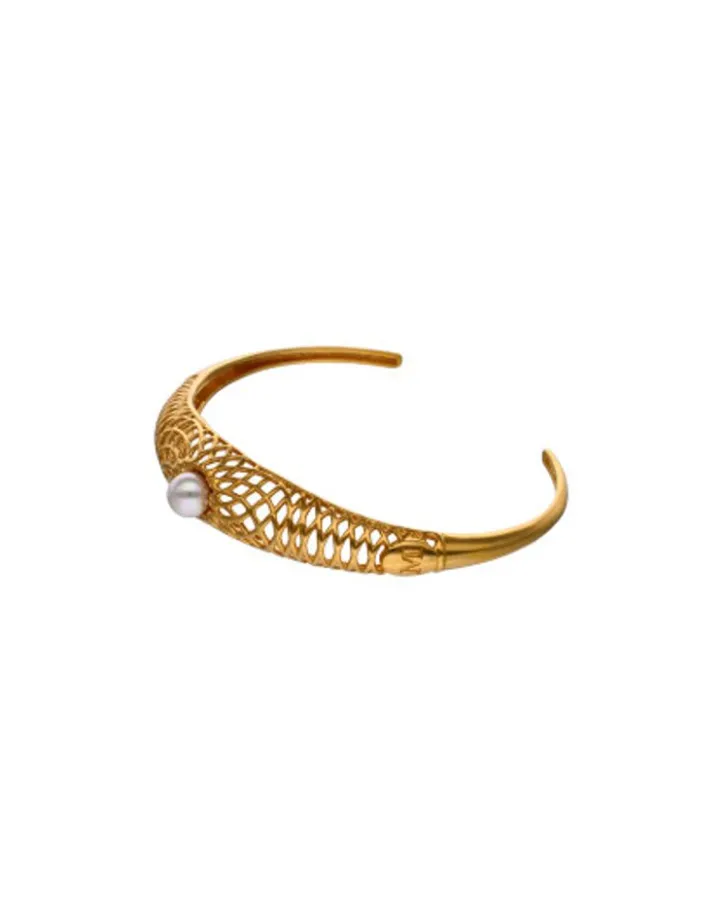 Hot Majorica Openwork Etna Large Bangle In Gold-Plated Silver