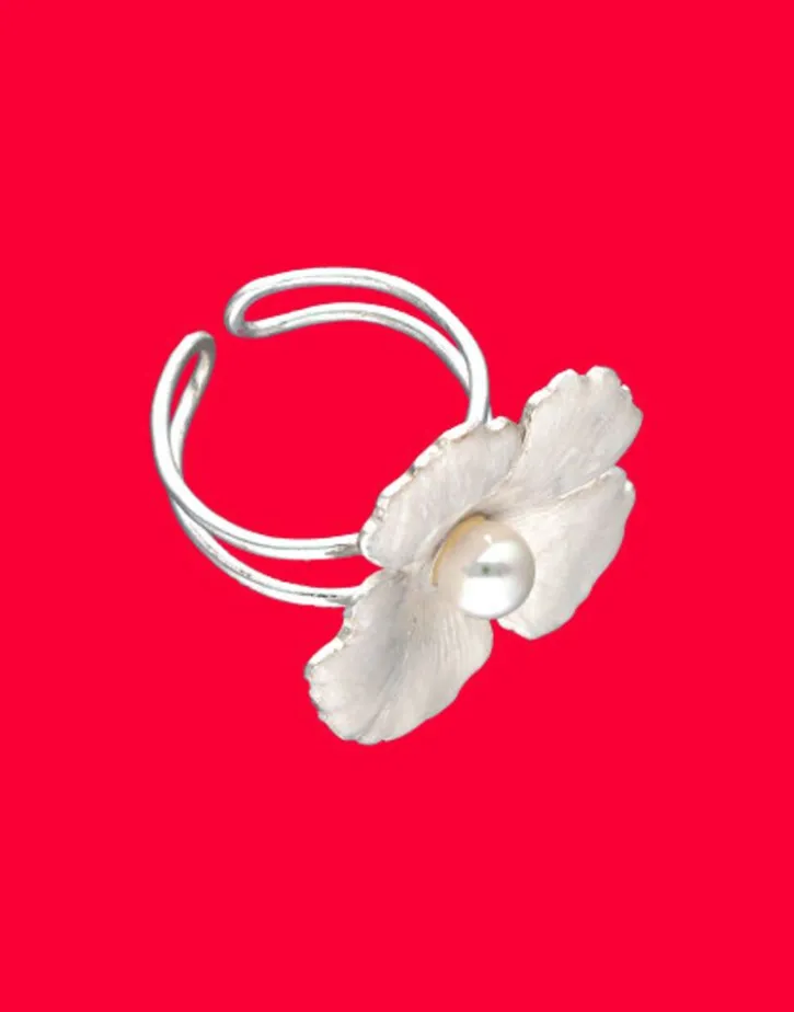 Discount Majorica Santorini Bianco Bridal Ring With Large Nacre Flower And Round Pearl